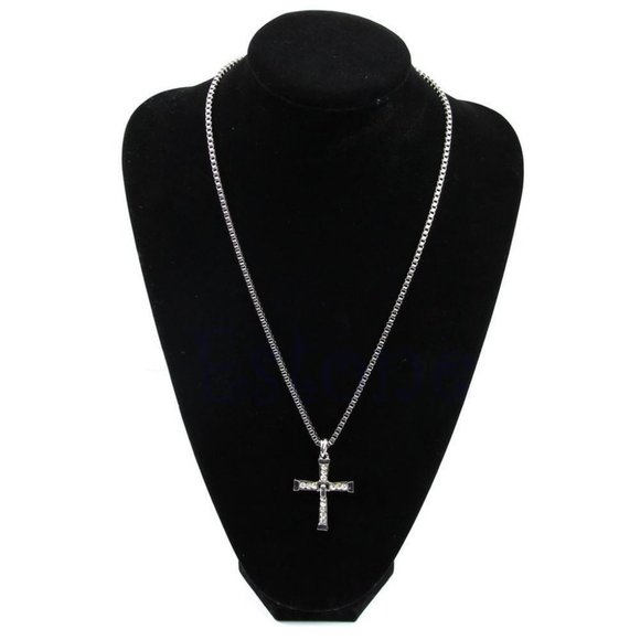 Fast and Furious Dominic Toretto Cross Necklace NEW (Chain Silver Tone Jewlery - Picture 4 of 4
